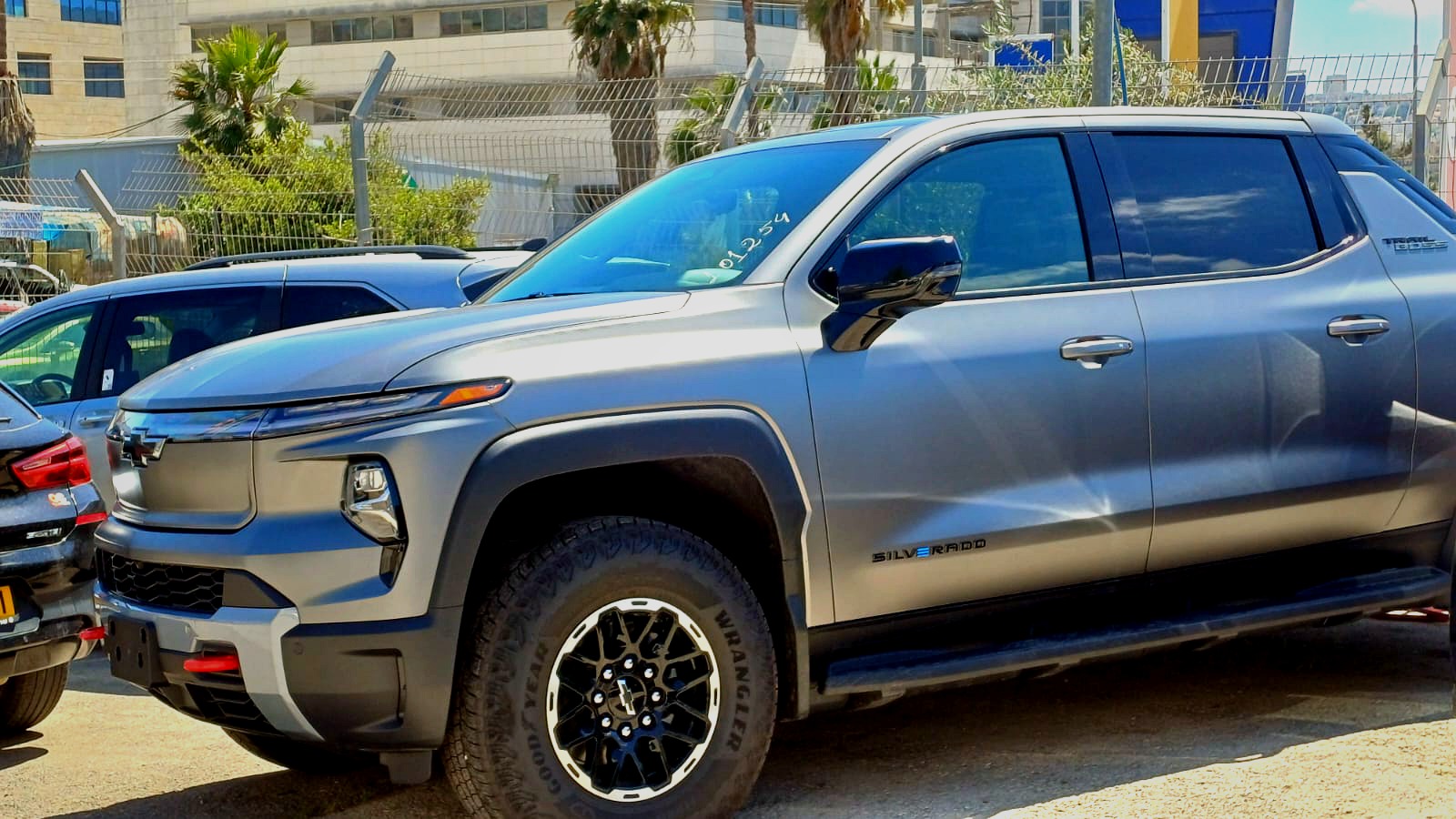 2026 Chevrolet Silverado EV - 3
