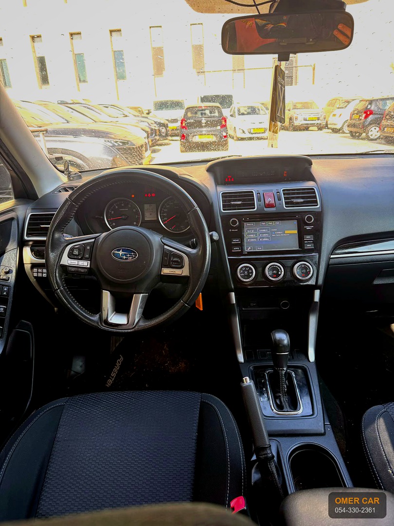 2017 Subaru FORESTER - 8